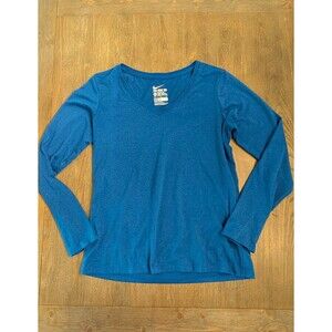 The Nike Tee Dri Fit Medium